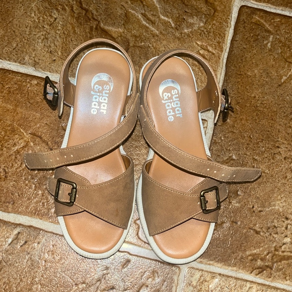 Children’s Place brown sandal girls size 13